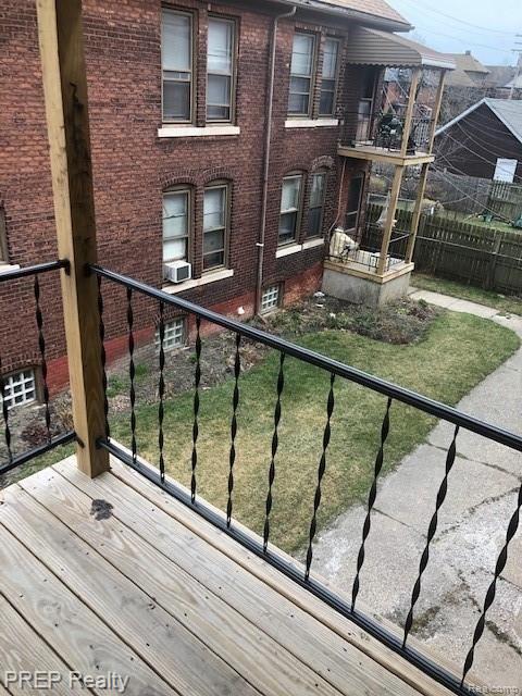 4864 Commonwealth Street Detroit, MI 48208 - Photo 8 of 11