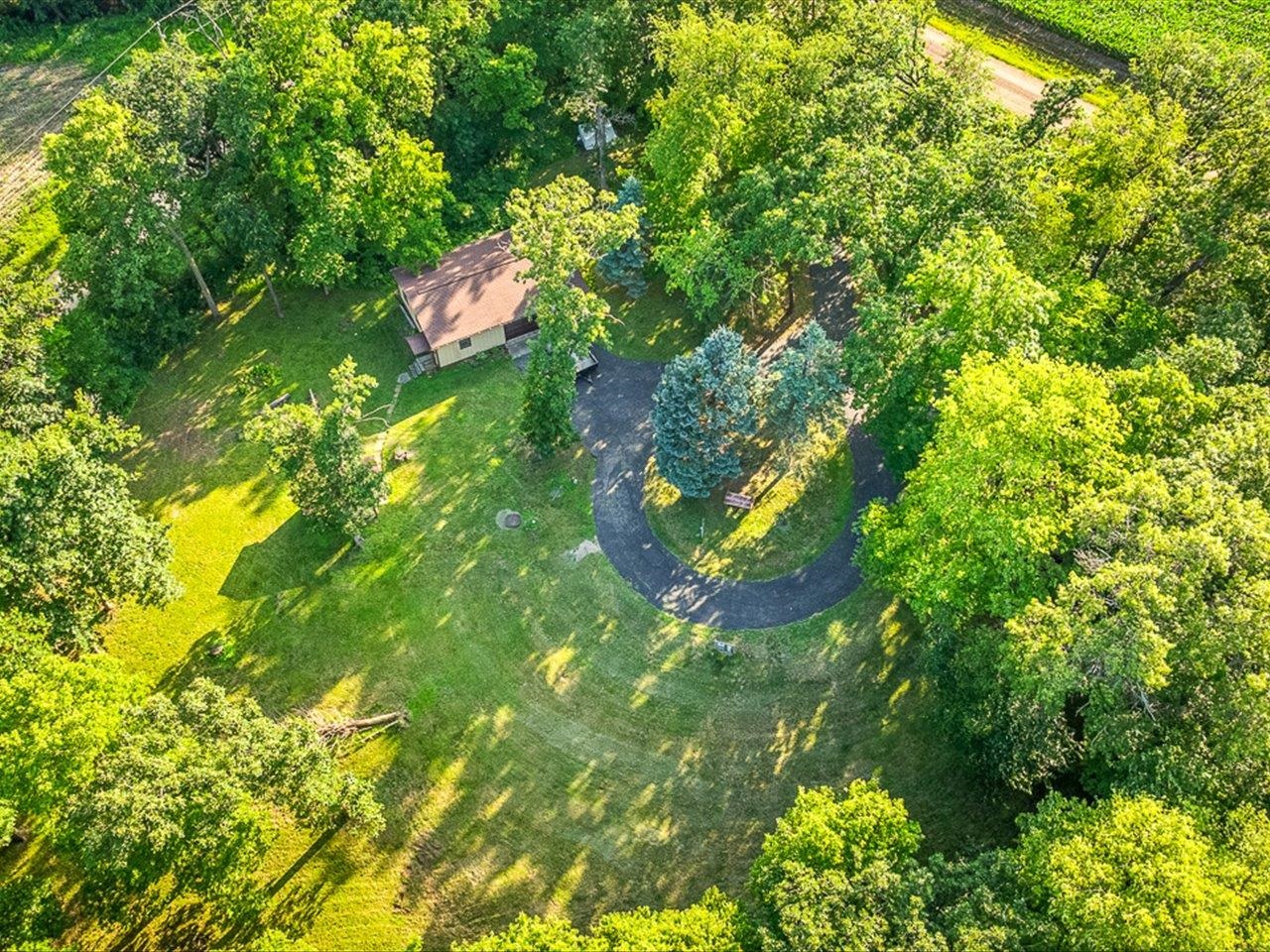 10279 Flory Road Lanark, IL 61046 - Photo 13 of 24