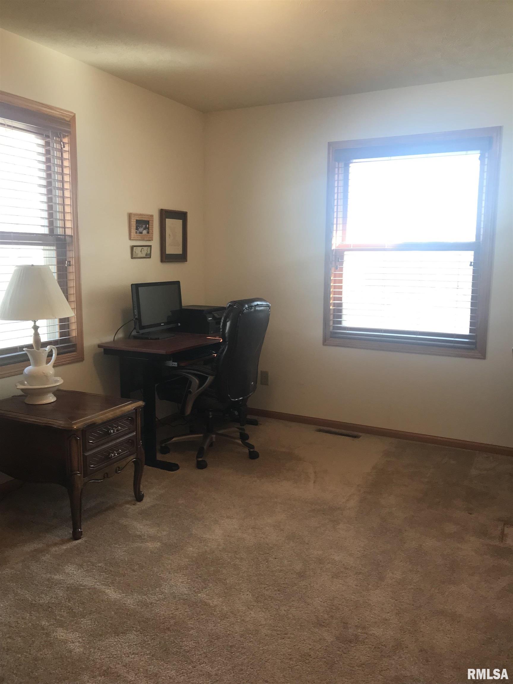 516 3rd Street Colona, IL 61241 - Photo 12 of 22 Gallery Image 12