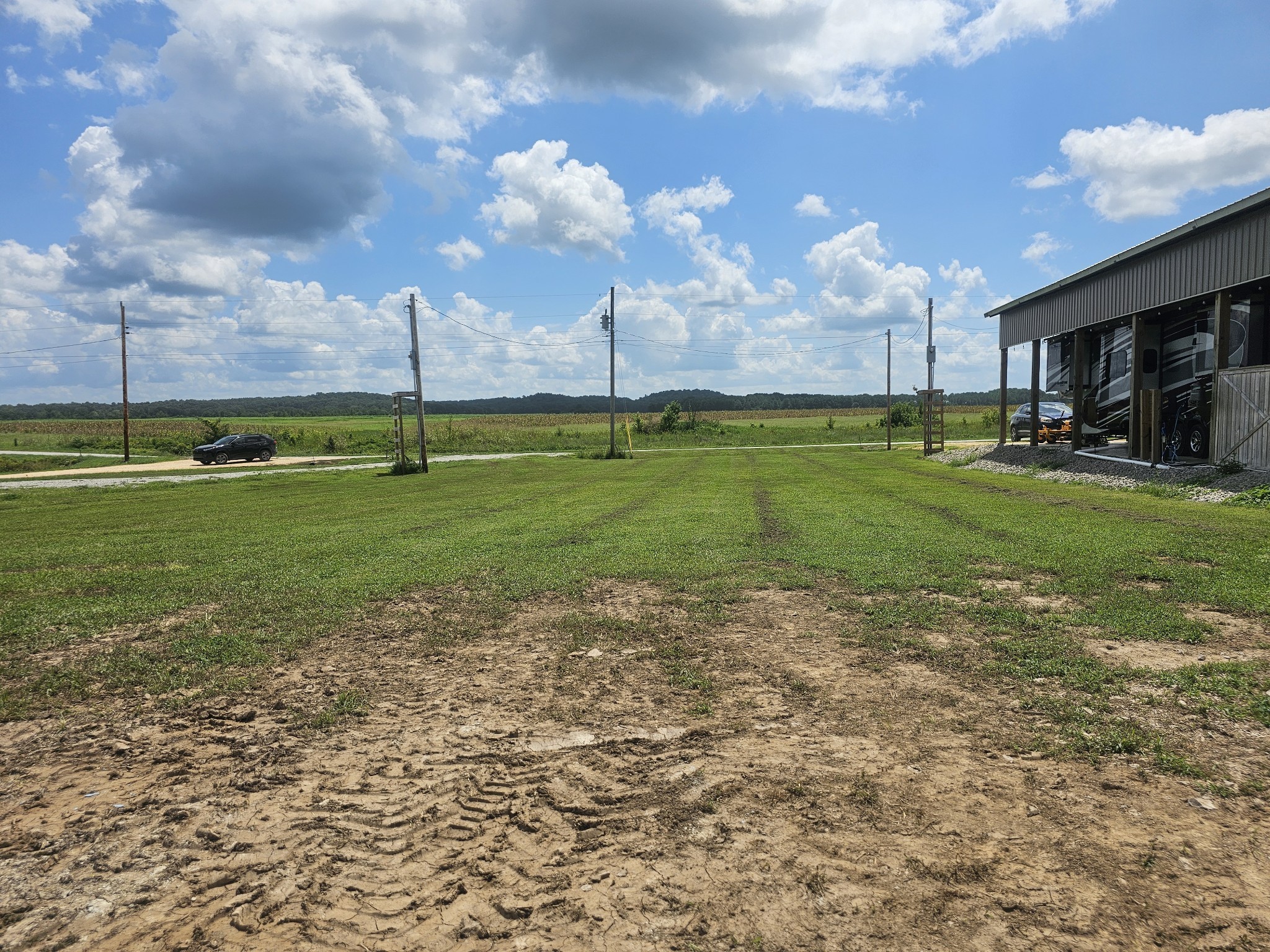 2271 Hardin Bottom River Road Clifton, TN 38425 - Photo 7 of 21 a view of a volley ball court