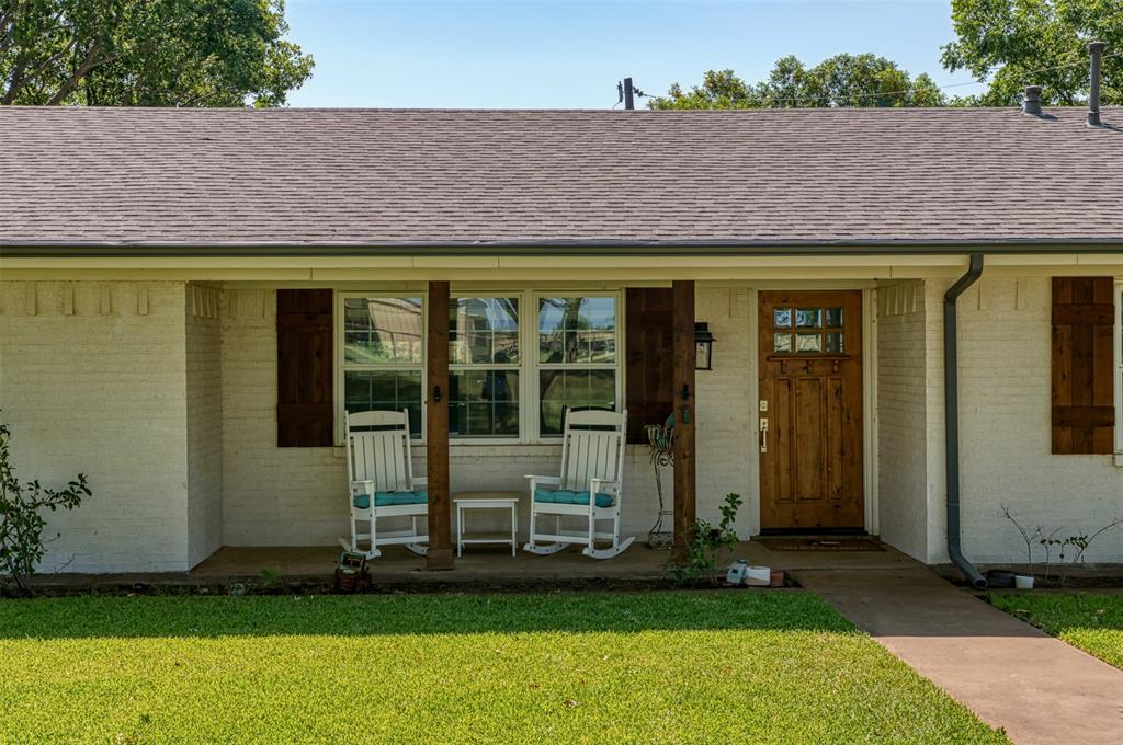489 Pine Road Poolville, TX 76487 - Photo 5 of 39 Gallery Image 5