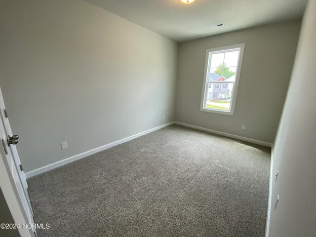 $1,690 | 255 Shallowbag Bay Lane, Jacksonville, NC 28546