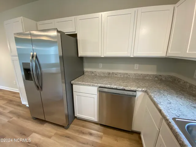 $1,690 | 255 Shallowbag Bay Lane, Jacksonville, NC 28546