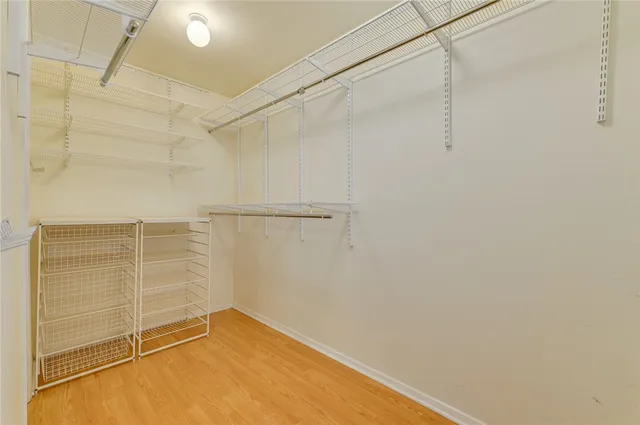 $3,500 | 901 Valley View Drive, Austin, TX 78733