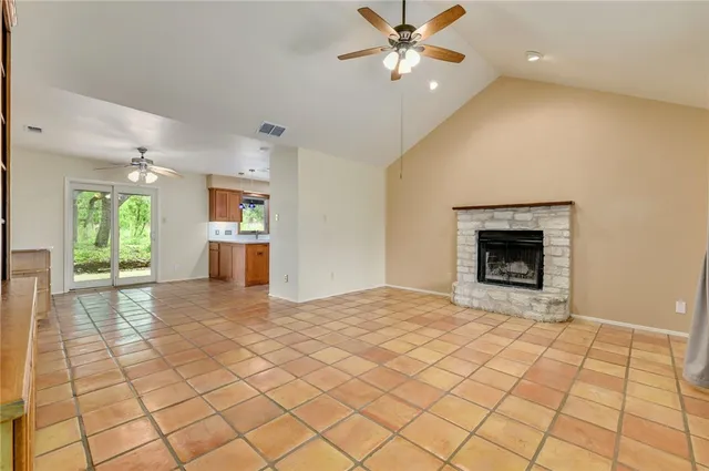 $3,500 | 901 Valley View Drive, Austin, TX 78733