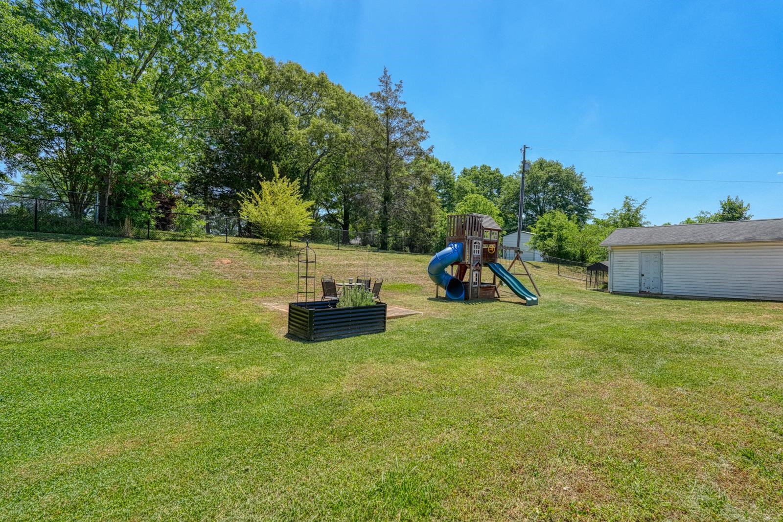466 Belcher Road Boiling Springs, SC 29316 - Photo 28 of 31