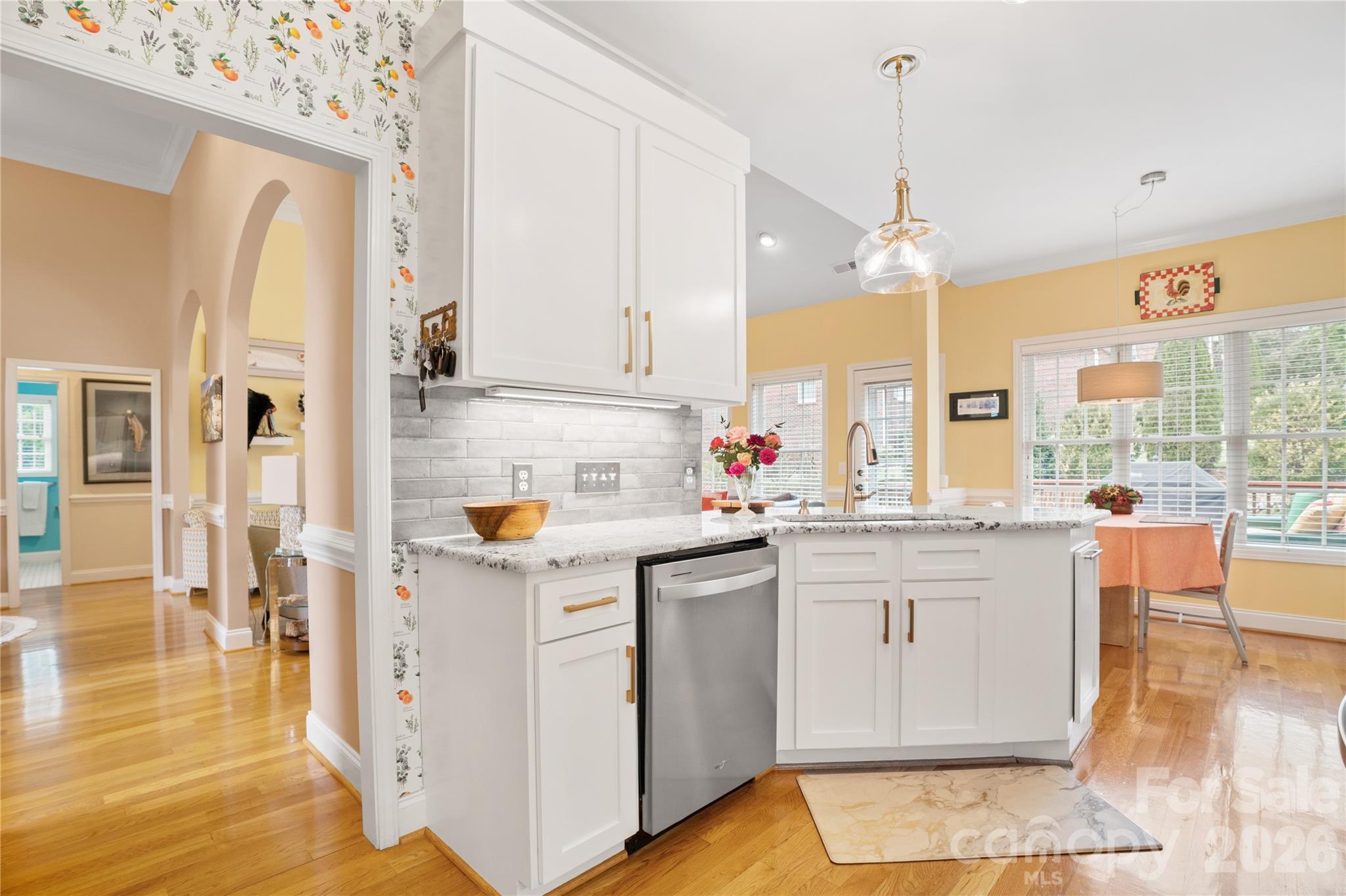 811 4th Street Northeast Conover, NC 28613 - Photo 4 of 24 Gallery Image 4