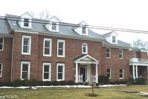 2402 Dundee Road, Unit 6 Louisville, KY 40205 - Photo 1 of 1 Primary Photo
