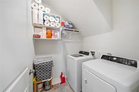 $452,000 | 4335 Tawny Timber Drive, Spring, TX 77386