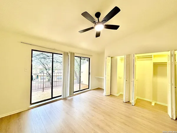 $1,350 | 8642 Fredericksburg Road, Unit 106, San Antonio, TX 78240