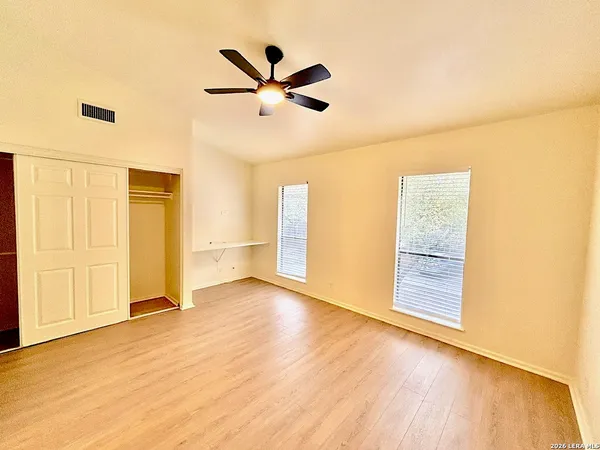$1,350 | 8642 Fredericksburg Road, Unit 106, San Antonio, TX 78240