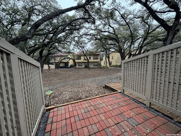 $1,350 | 8642 Fredericksburg Road, Unit 106, San Antonio, TX 78240