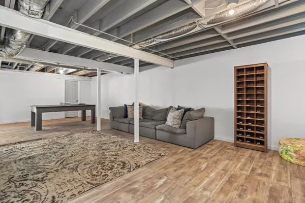 $1,299,000 | 450 James Farm Road, Stratford, CT 06614