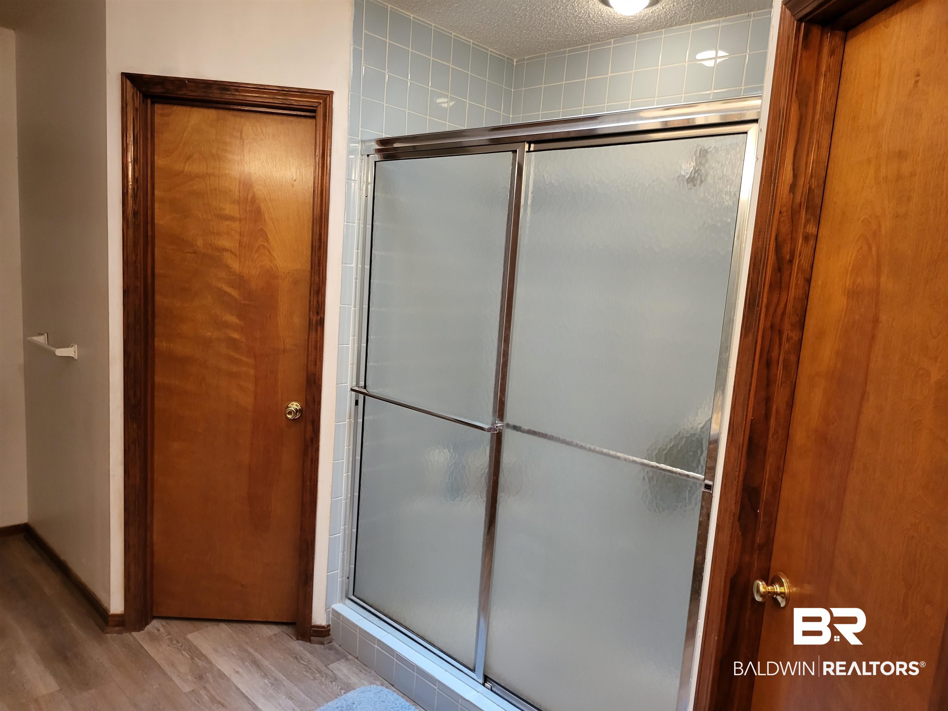 2865 Avenida Alberto Lillian, AL 36549 - Photo 11 of 25 Main Bath