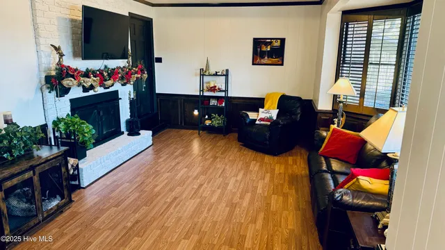 $729,900 | 607 Lakeshore Drive, Goldsboro, NC 27534