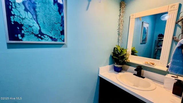 $729,900 | 607 Lakeshore Drive, Goldsboro, NC 27534