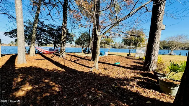 $729,900 | 607 Lakeshore Drive, Goldsboro, NC 27534
