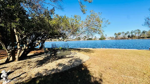 $729,900 | 607 Lakeshore Drive, Goldsboro, NC 27534