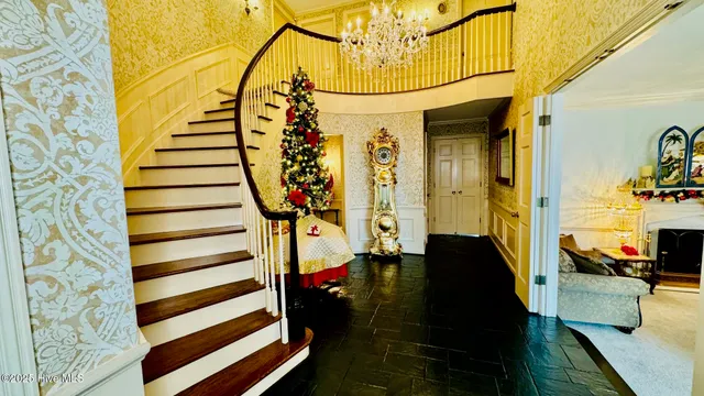 $729,900 | 607 Lakeshore Drive, Goldsboro, NC 27534