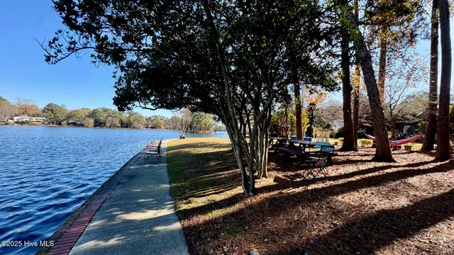 $729,900 | 607 Lakeshore Drive, Goldsboro, NC 27534