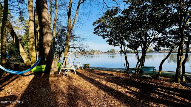 $729,900 | 607 Lakeshore Drive, Goldsboro, NC 27534