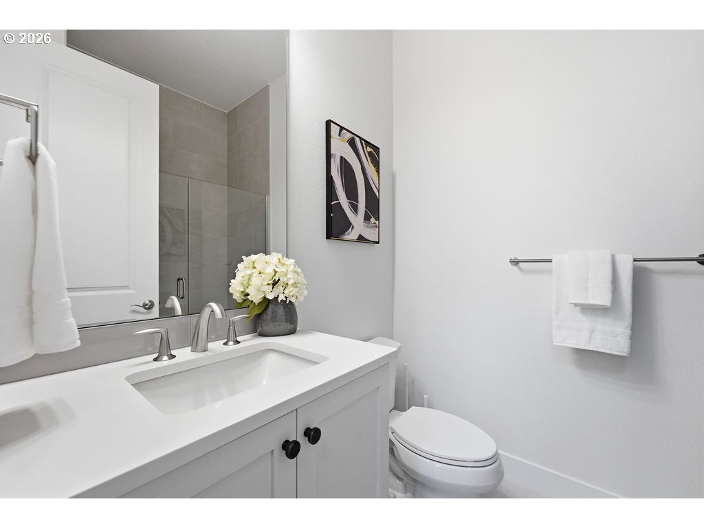 7741 Northwest Ladybug Place Portland, OR 97229 - Photo 20 of 48 Bathroom