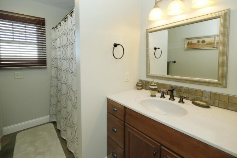 13080 Hoffman Road Three Rivers, MI 49093 - Photo 18 of 31 Hoffman_18