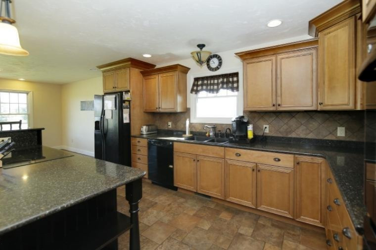 13080 Hoffman Road Three Rivers, MI 49093 - Photo 7 of 31 Hoffman_7