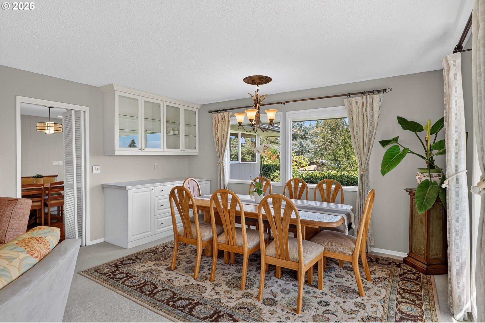 13240 Knaus Road Lake Oswego, OR 97034 - Photo 13 of 38 Gallery Image 13