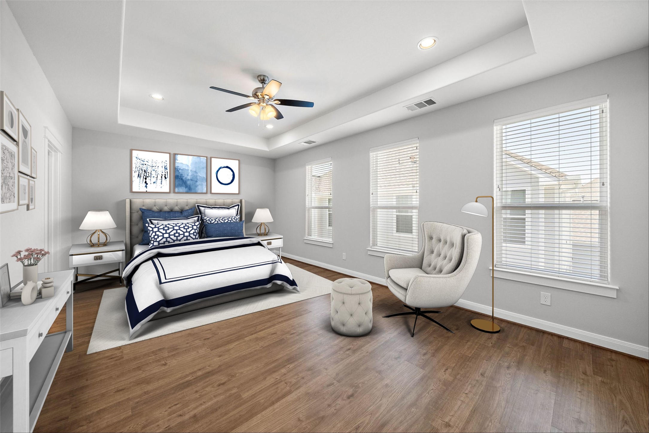 603 Link Road, Unit C Houston, TX 77009 - Photo 4 of 40 Virtually staged - Spacious, light filled primary bedroom