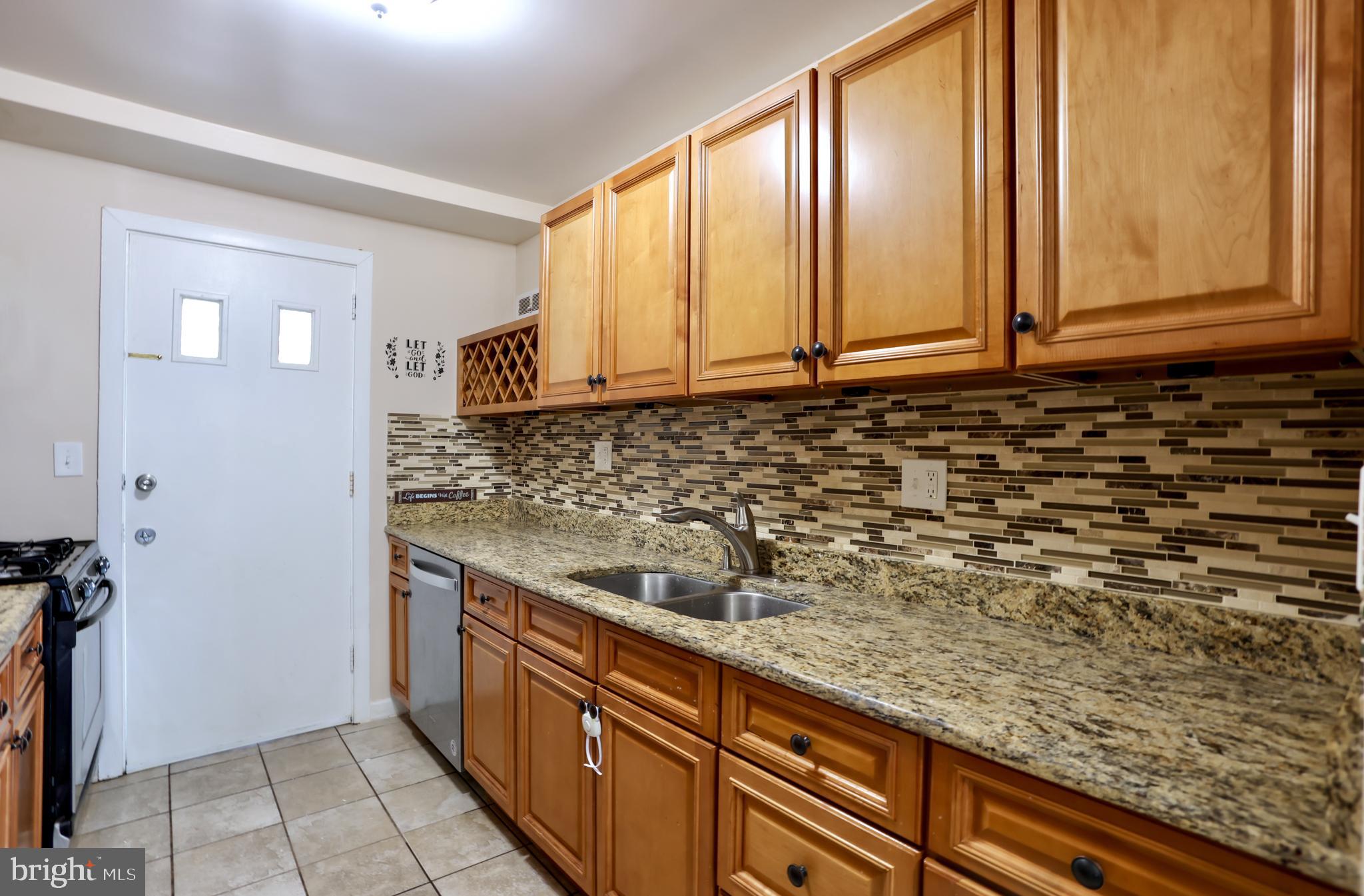 7731 Bender Road Landover, MD 20785 - Photo 8 of 27