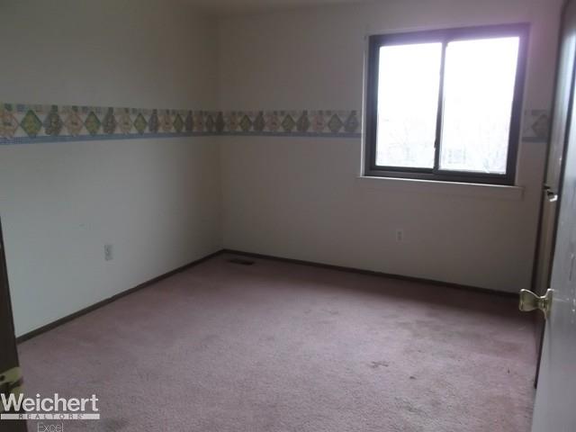 47009 Rosemary Road Macomb, MI 48044 - Photo 14 of 22 31293263-13.JPG