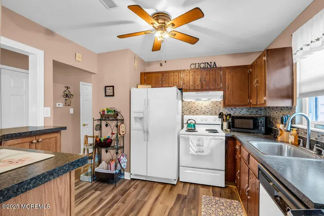 $89,900 | 27-2 Florence Tollgate, Unit 2, Florence, NJ 08518