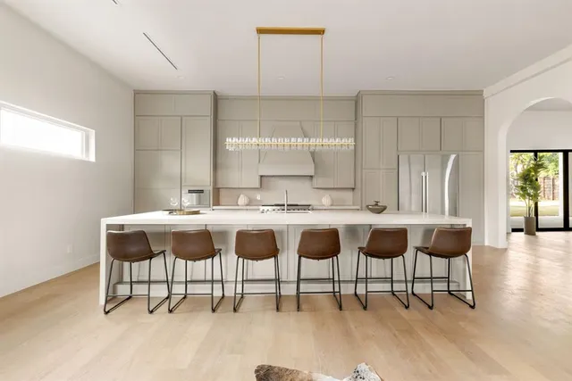 a view of a kitchen with breakfast area