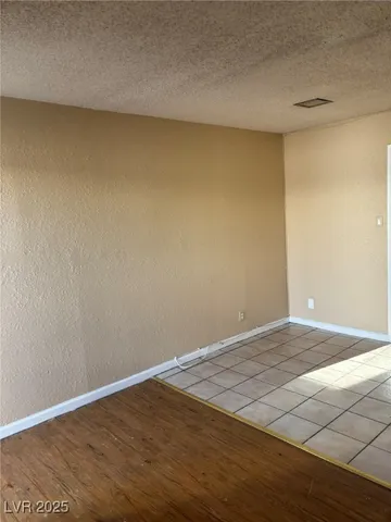 $795 | 236 West Philadelphia Avenue, Unit 3, Las Vegas, NV 89102