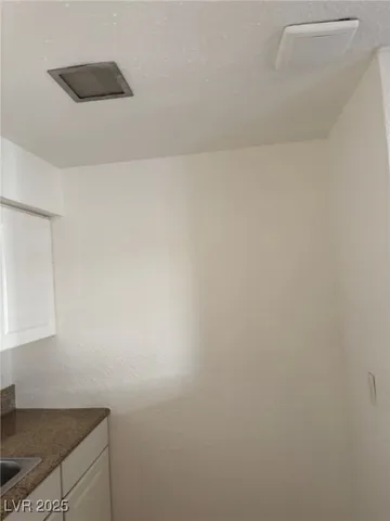 $795 | 236 West Philadelphia Avenue, Unit 3, Las Vegas, NV 89102
