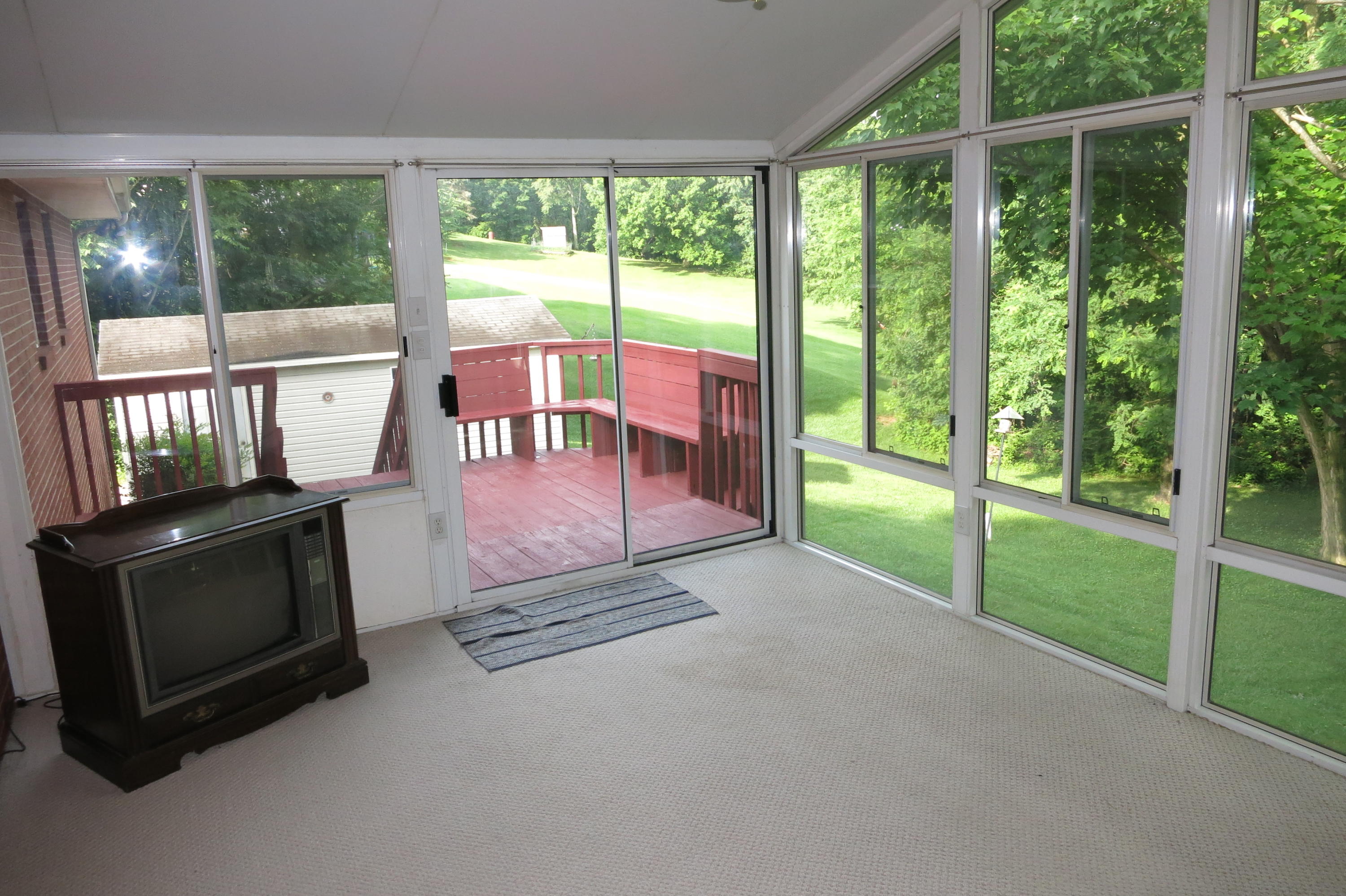 160 Stayman Road Roanoke, VA 24019 - Photo 11 of 35 Sunroom