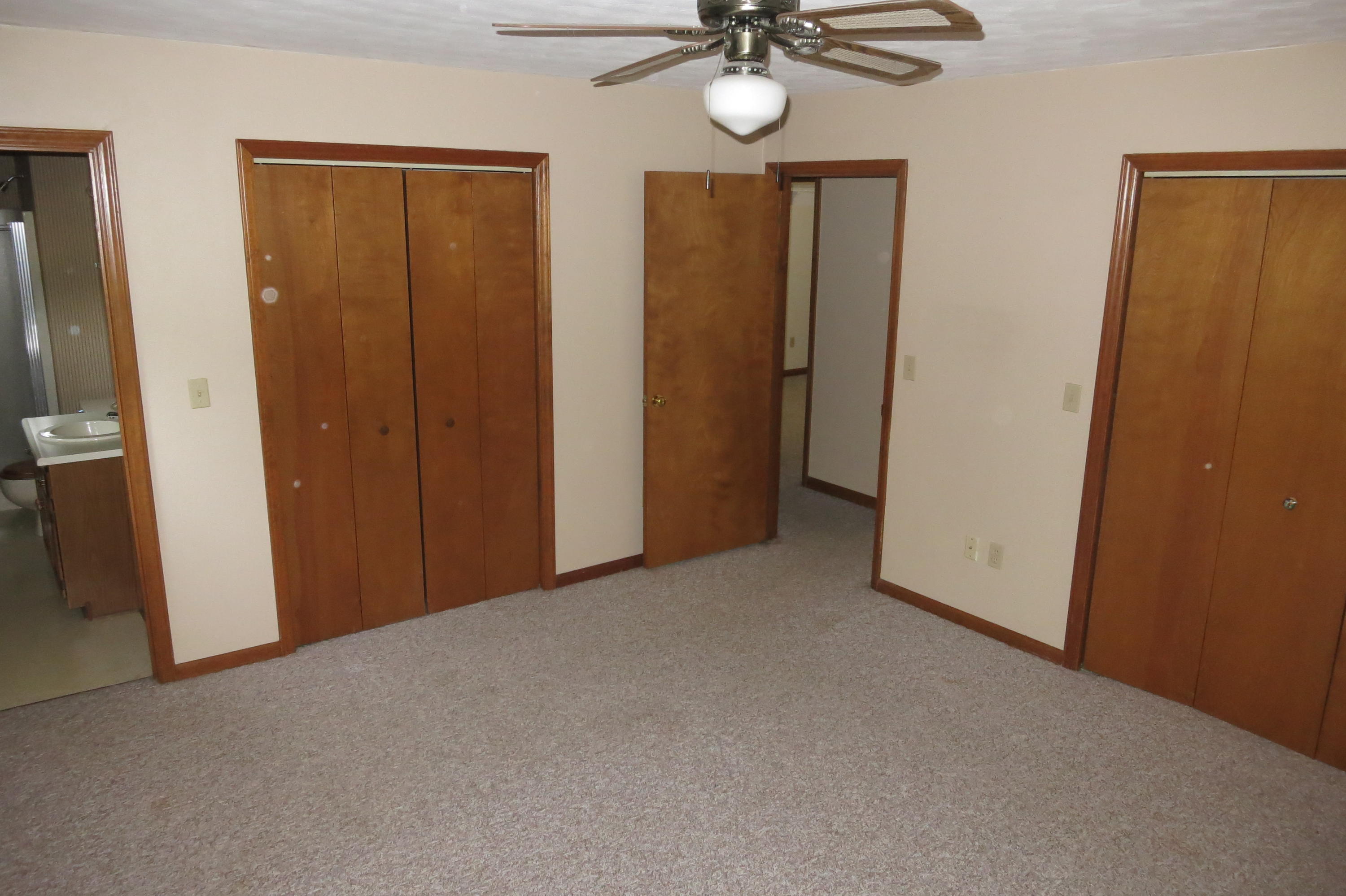 160 Stayman Road Roanoke, VA 24019 - Photo 18 of 35 Master Bedroom