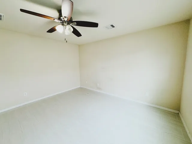 $1,950 | 10515 Ince Lane, Houston, TX 77040