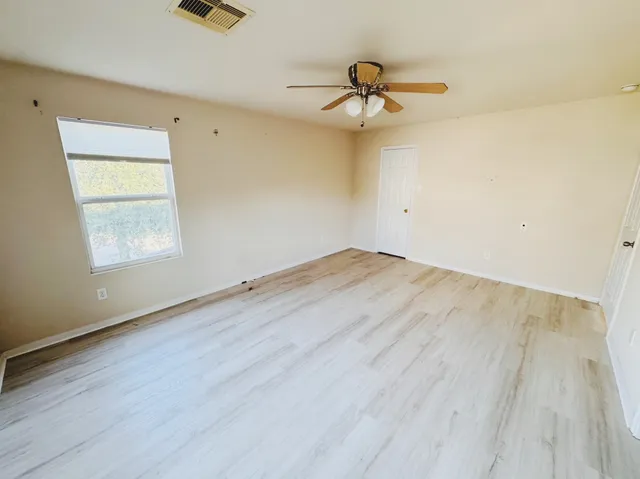 $1,950 | 10515 Ince Lane, Houston, TX 77040