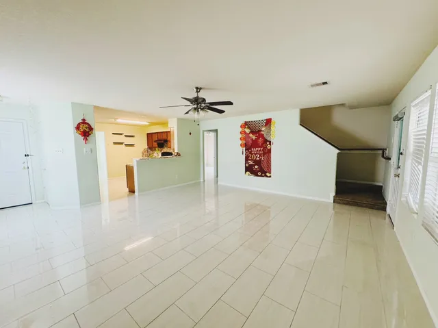 $1,950 | 10515 Ince Lane, Houston, TX 77040