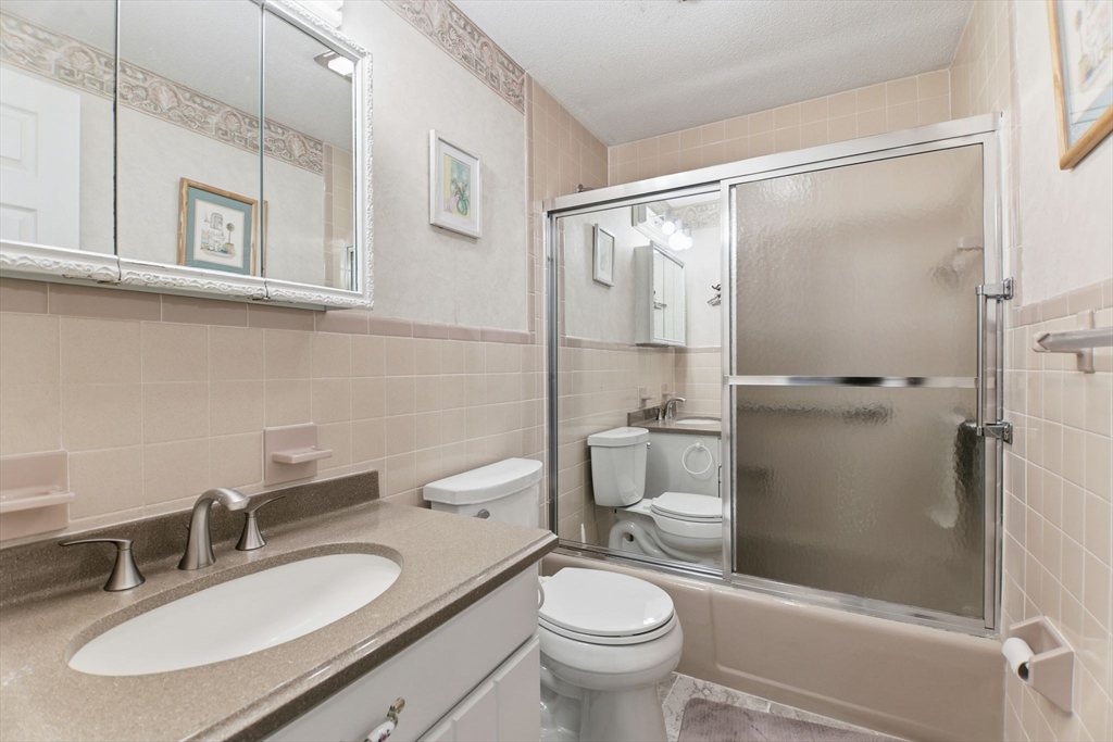 47 Corey Colonial, Unit 47 Agawam, MA 01001 - Photo 15 of 21