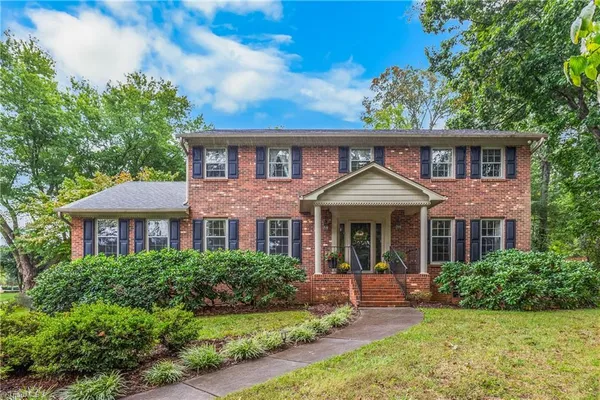 $525,000 | 7020 Stancliff Court, Clemmons, NC 27012