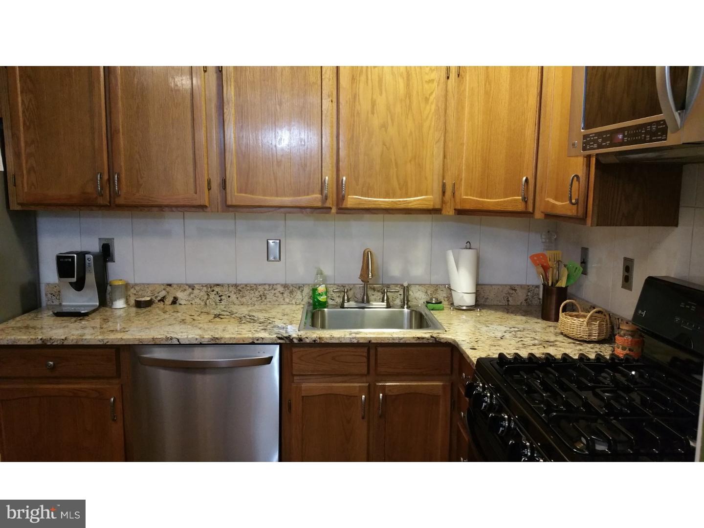 3585 Dows Road Philadelphia, PA 19154 - Photo 8 of 18 Gallery Image 8