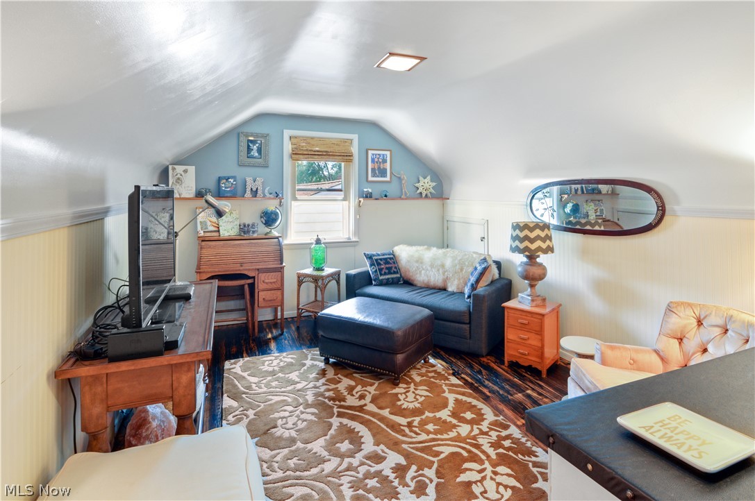 1806 Rush Road Wickliffe, OH 44092 - Photo 14 of 22 Gallery Image 14