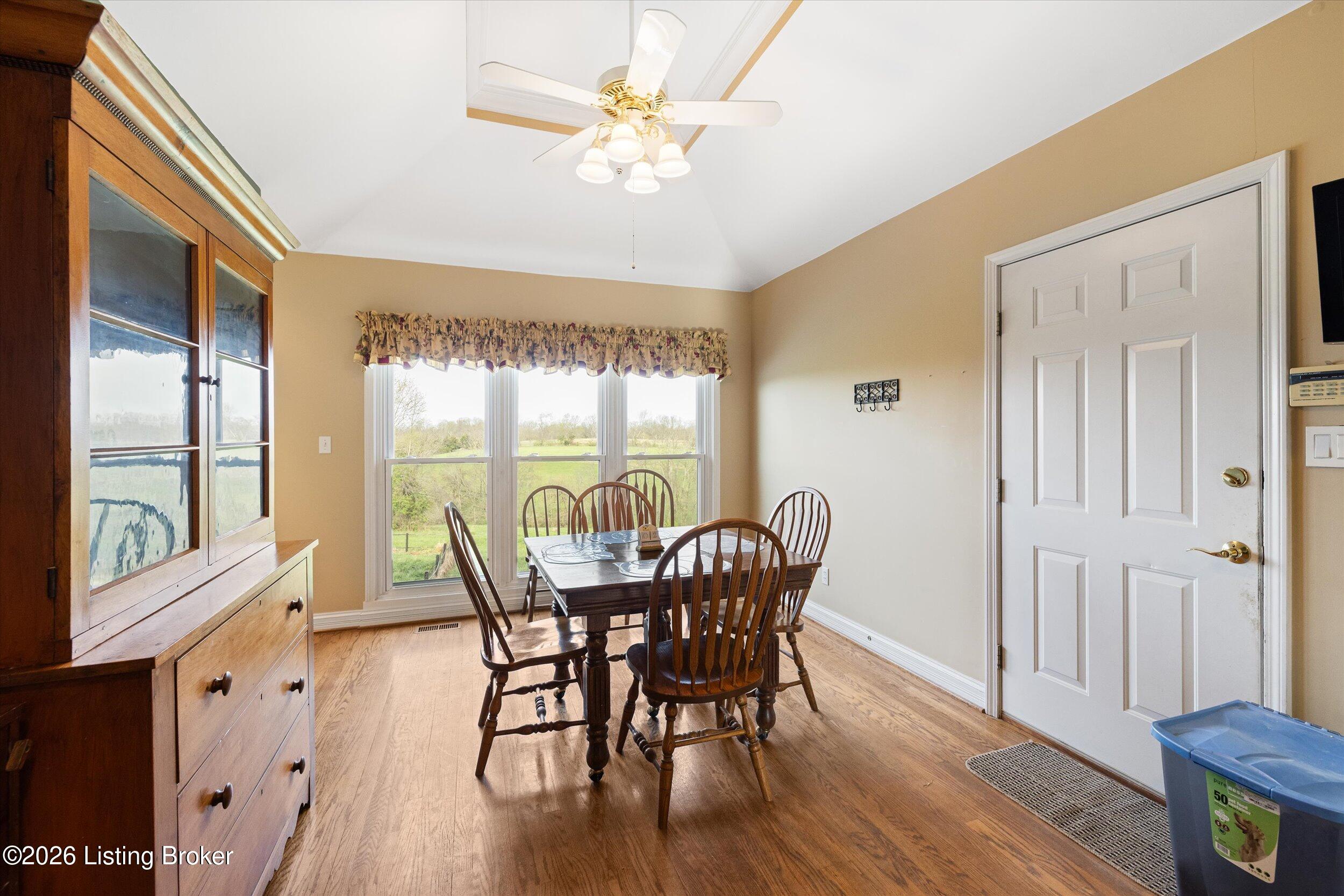 101 Frontage Road Campbellsburg, KY 40011 - Photo 19 of 84 091-3U8A9724