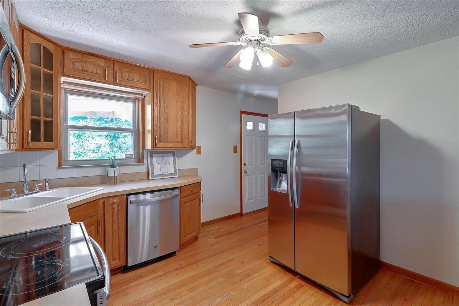 6400 Taylor Road Cincinnati, OH 45248 - Photo 7 of 26