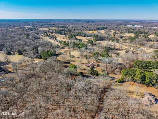 $270,000 | 104 Shagbark Drive, Batesville, MS 38606