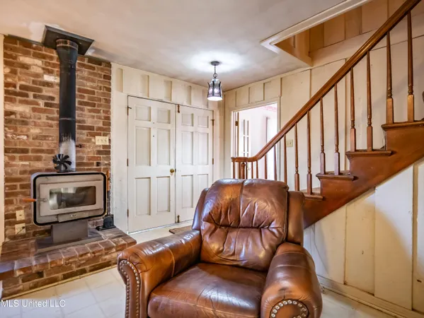 $270,000 | 104 Shagbark Drive, Batesville, MS 38606