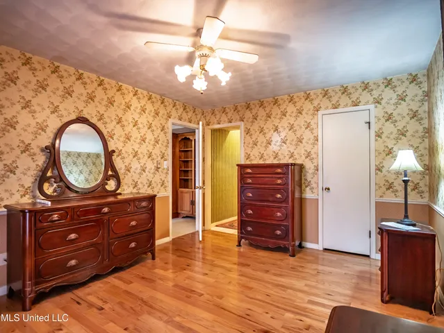 $270,000 | 104 Shagbark Drive, Batesville, MS 38606